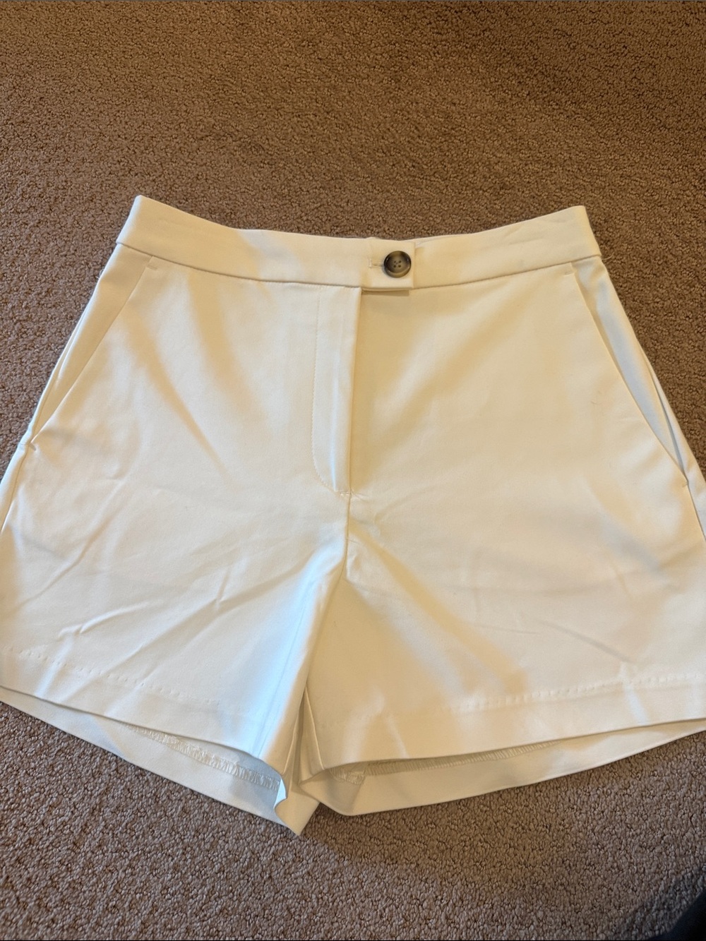 H&M Cream High-Rise Tailored Women's Shorts
